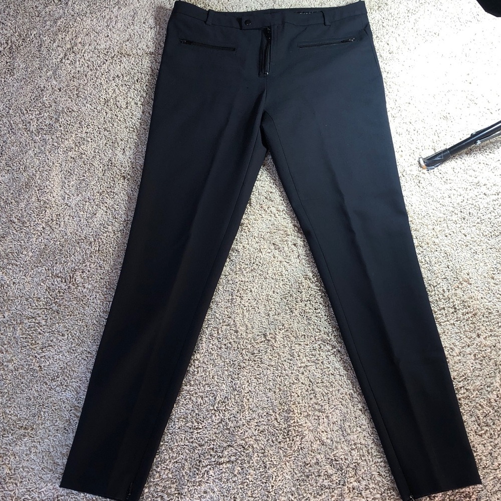 Gucci Women's Black Quiet Luxury Trousers with Zip Pocket, Size 4-6 (US) - Picture 7 of 12